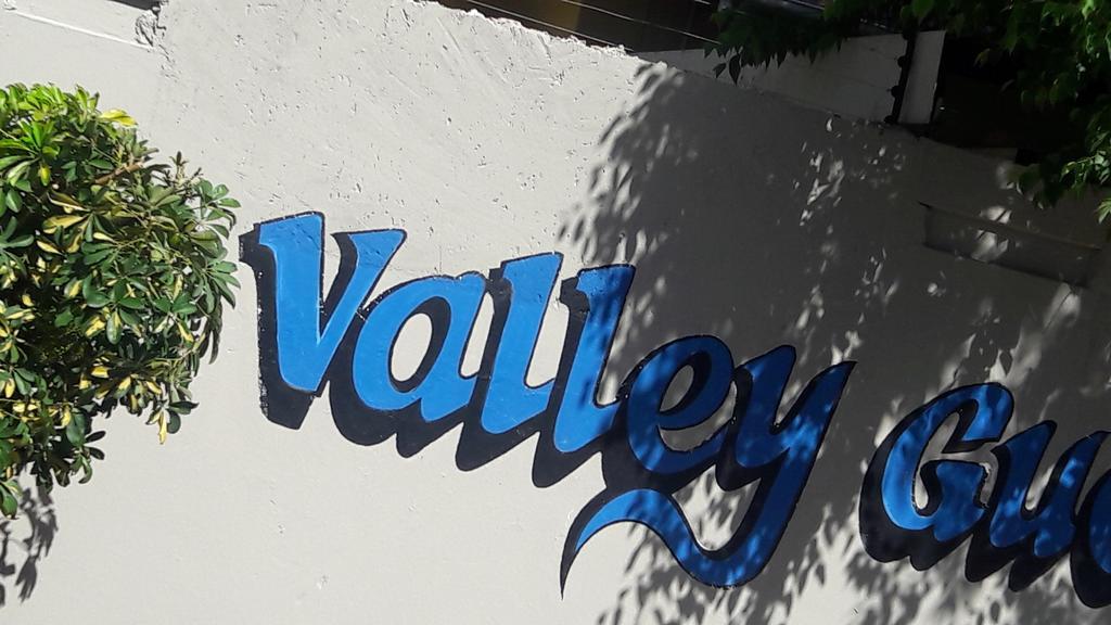 Valley Guest House Pretoria Exterior photo